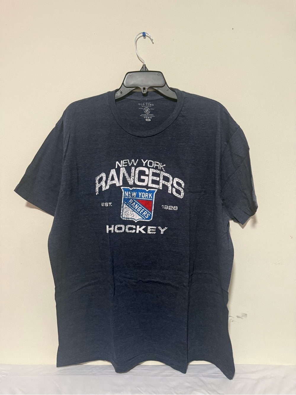 New York Rangers Navy Hockey Tee – Team Crest Graphic